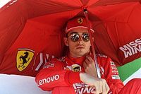 Villeneuve diz que Leclerc "está tendo efeito negativo" na Ferrari