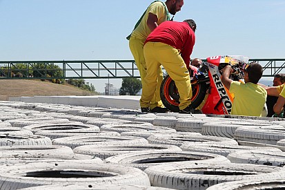 Lorenzo, trasladado a un hospital tras su caída en Assen