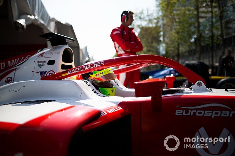Schumacher a biztonsági autó nélkül is letarolta volna a mezőnyt Bakuban