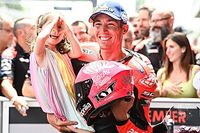 Espargaro op pole in Barcelona: “Blij dat ik er heelhuids uit kwam”