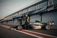 Wiśniewski z Formuły 4 do GT