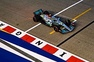 メルセデス、”バウンド病”が再発。ハミルトン、FP1首位も「狂ったように跳ねていて、1秒くらい遅れている」
