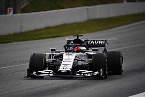 Kvyat: "AlphaTauri şampiyona dördüncüsü olabilir"