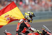 Bautista suma la 16&ordf; del a&ntilde;o en una carrera sin media parrilla