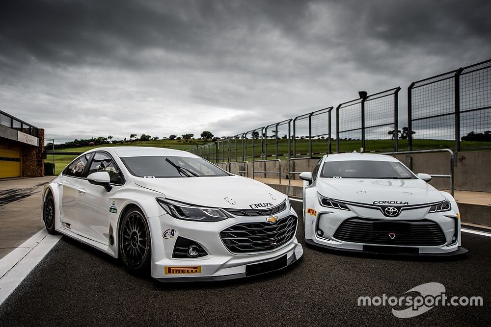 Os novos Corolla e Cruze da Stock Car 2020