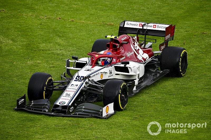 «Мы ожидали большего». Alfa Romeo о 8-м месте в Кубке конструкторов