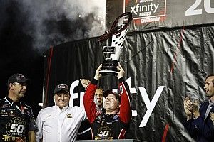 Reddick earns second straight Xfinity title with Homestead win