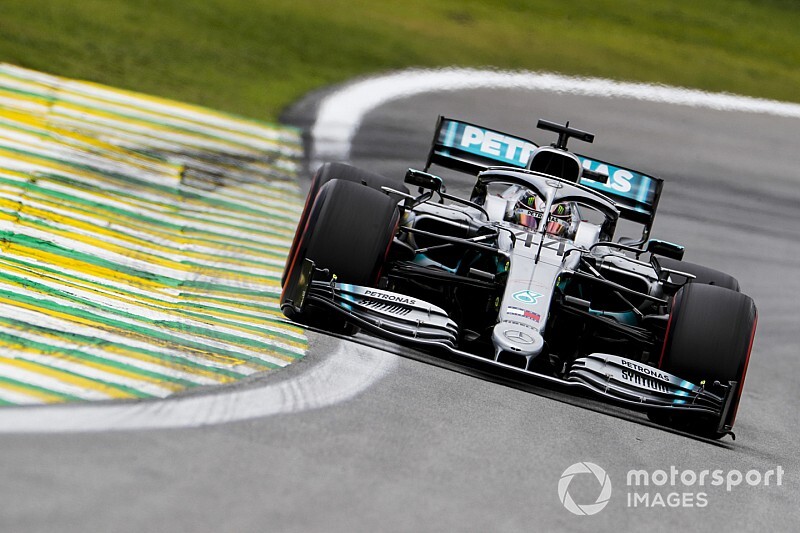 Mercedes "en manque de puissance" face à Ferrari et Red Bull