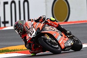 SBK, Estoril, Libere 1: Redding vola, Rea sesto