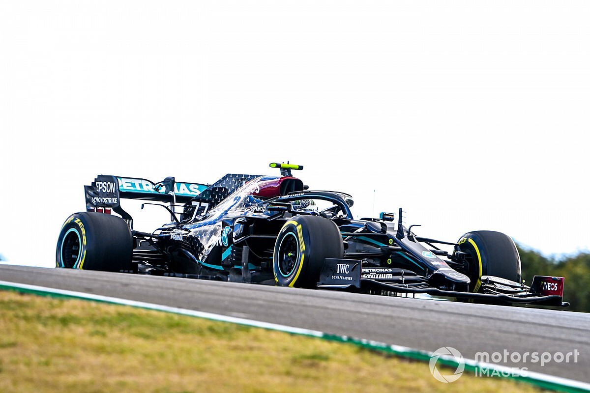 Bottas snelste in tweede training, Verstappen en Stroll botsen