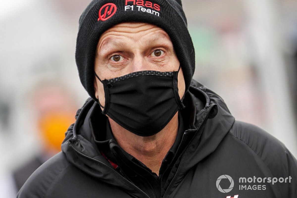 В Haas просили Alfa Romeo не спешить с объявлением состава пилотов