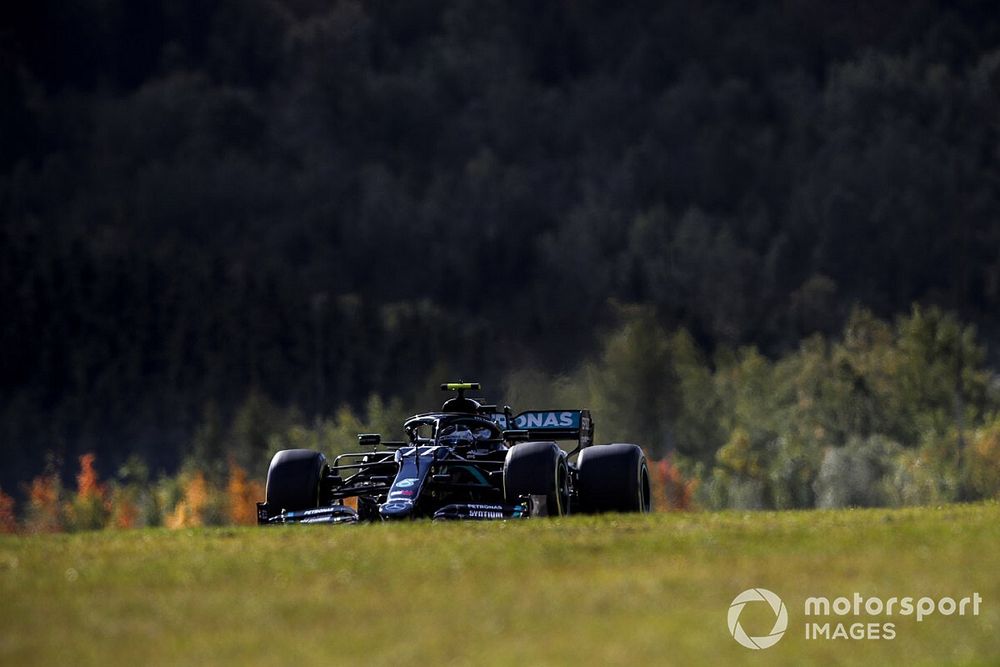EL3 - Bottas en tête devant un Hamilton en difficulté