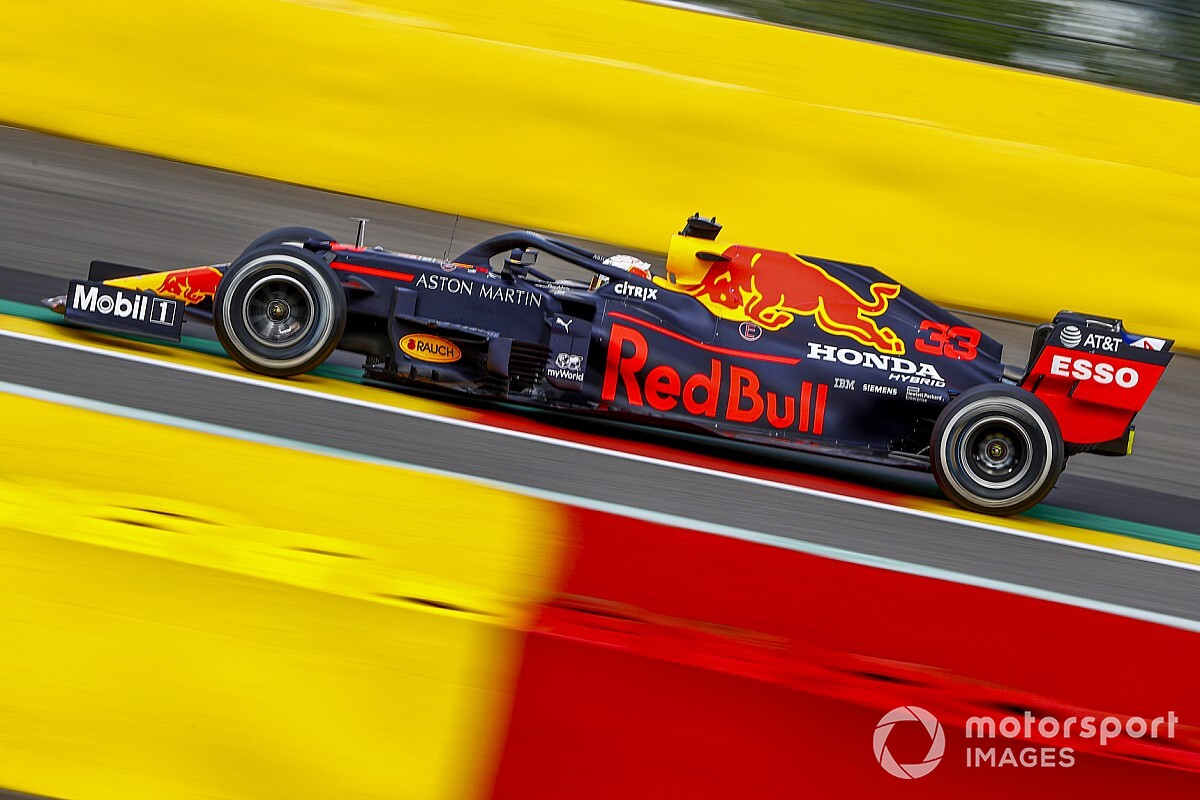 60 procent z RB16