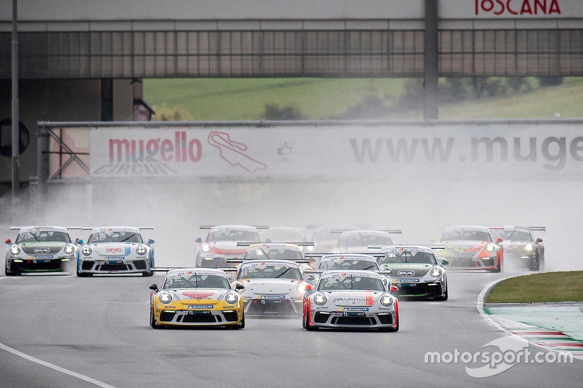 Carrera Cup Italia, Mugello: super Cerqui mentre la pioggia cambia tutto