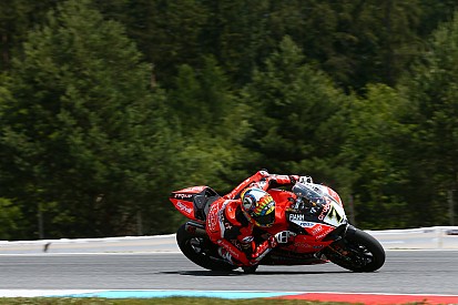 Davies: estaré en Ducati a pesar del "riesgo" con la moto V4