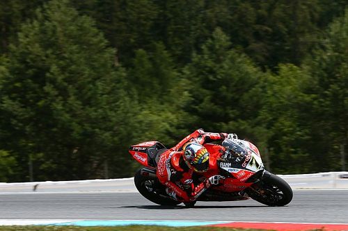 Davies: estaré en Ducati a pesar del "riesgo" con la moto V4