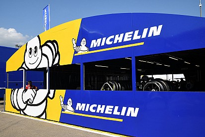 A Michelin nem túl nagy rajongója a gyors kopásnak