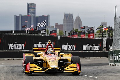 IndyCar Detroit Race 2: Drama akhir balapan, Hunter-Reay menang