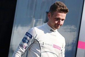Rockingham BTCC: Smiley takes maiden win in Race 3