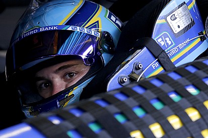 Ricky Stenhouse Jr. triggers two wrecks, wins Stage 2 at Daytona