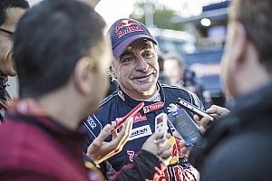 Carlos Sainz sabe que todo puede pasar en el Dakar