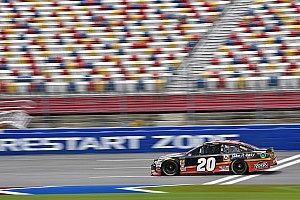 Erik Jones fue el más rápido en la práctica final para la Coke 600 y Suárez en 21