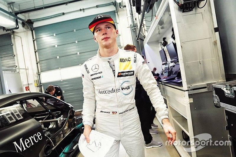 Протеже Mercedes Гюнтер перешел в Формулу 2