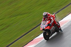 EL2 - Dovizioso reste devant sous la pluie, talonné par Márquez