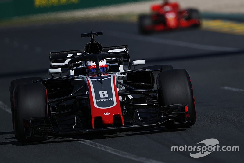 Алонсо назвав машину Haas "копією Ferrari"