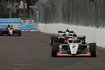 Ook tweede Pro Mazda-race prooi voor Van Kalmthout