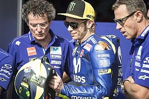 GALERÍA: Rossi presentó su nuevo casco
