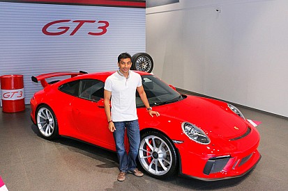 Karthikeyan buys new Porsche 911 GT3