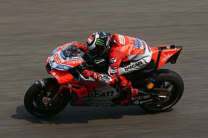 Lorenzo valószínűleg nem tér vissza a 2017-es specifikációjú Ducatihoz