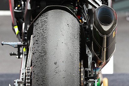 Pirelli: Verursachte falscher Luftdruck die Reifenschäden?
