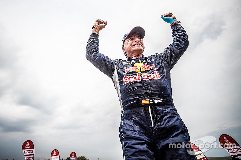 Sainz dolgelukkig na winnen van “moeilijkste Dakar uit carrière”