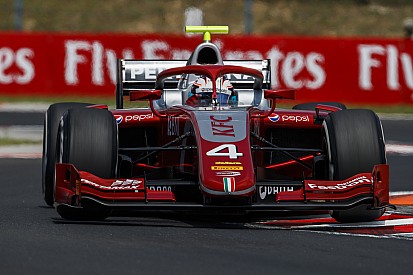 Hungary F2: De Vries beats charging Norris in drying thriller