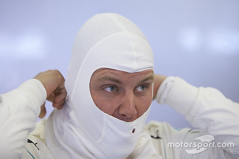 Mercedes bevestigt gridstraf voor Bottas