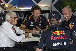 Экклстоун пожелал возвращения Феттеля в Red Bull
