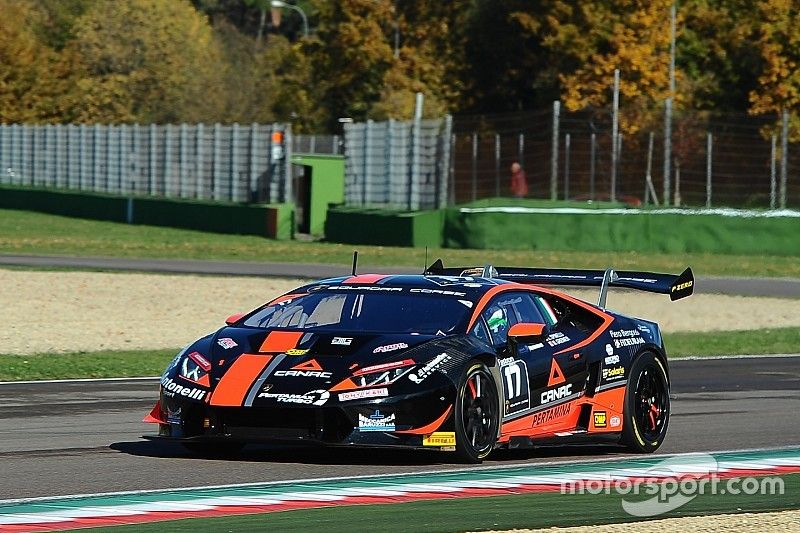Final mundial de Lamborghini: Grenier toma la pole para la final de Super Trofeo Europa