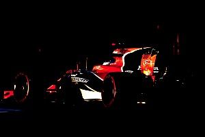 Video: McLaren slingert nieuwe Renault-motor voor de eerste keer aan