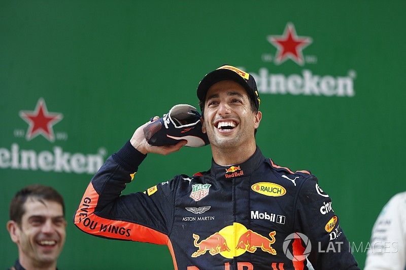 Le vainqueur Daniel Ricciardo, Red Bull Racing