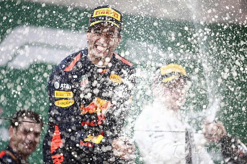 La genial victoria de Ricciardo le hizo 'Piloto del día' en China