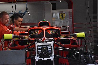 Ferrari повесила зеркала заднего вида на Halo