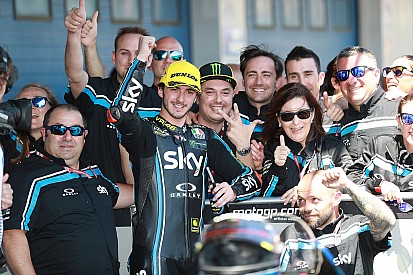 Moto2 Le Mans: Bagnaia boekt dominante zege, Bendsneyder grijpt naast punten