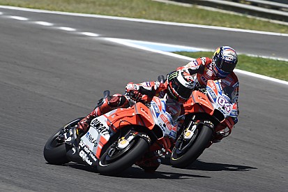 Dovizioso kritisi pendekatan Lorenzo pada Ducati