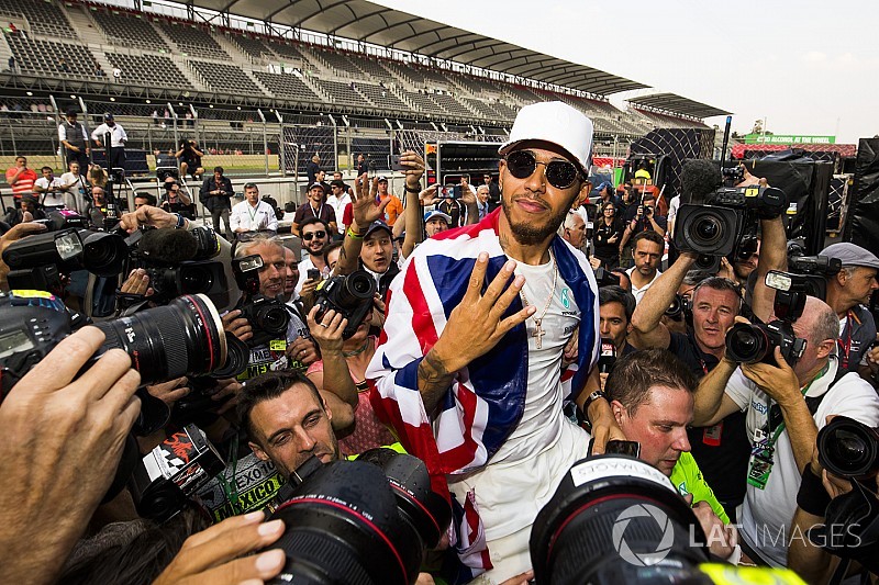 Para Mansell, Hamilton y Mercedes son claros favoritos al título