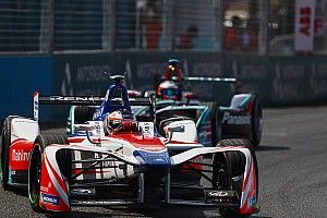 Rosenqvist cree que si triunfa en la Fórmula E, tendrá opciones en F1