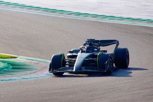Día 1 de test de Checo Pérez con Cadillac en Imola: un GP y medio con el SF-23