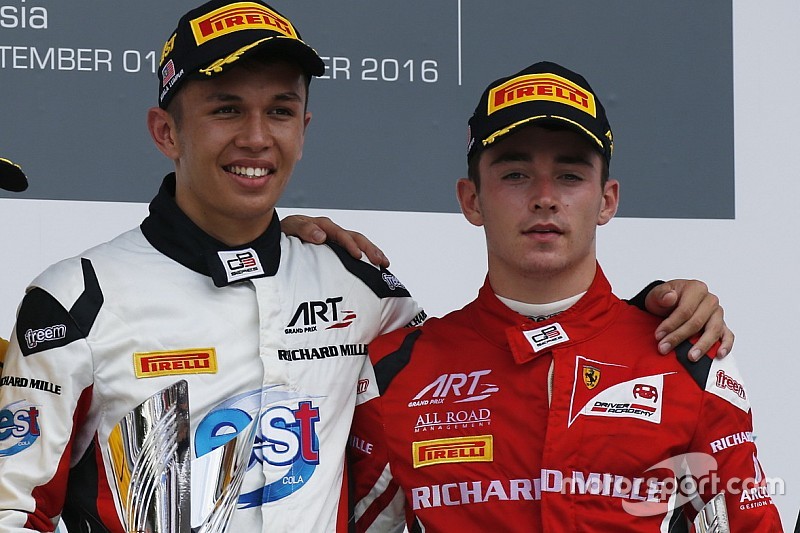 Леклер выразил надежду, что Элбон получит место в Toro Rosso