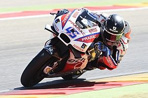 Redding rages at Petrucci: “The problem is his f***ing brain”